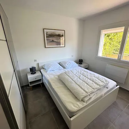 Apartamento 1234-la Ciotat - Joli T4 Refait A Neuf Proche Du Chantier Naval De Mae-3343 *